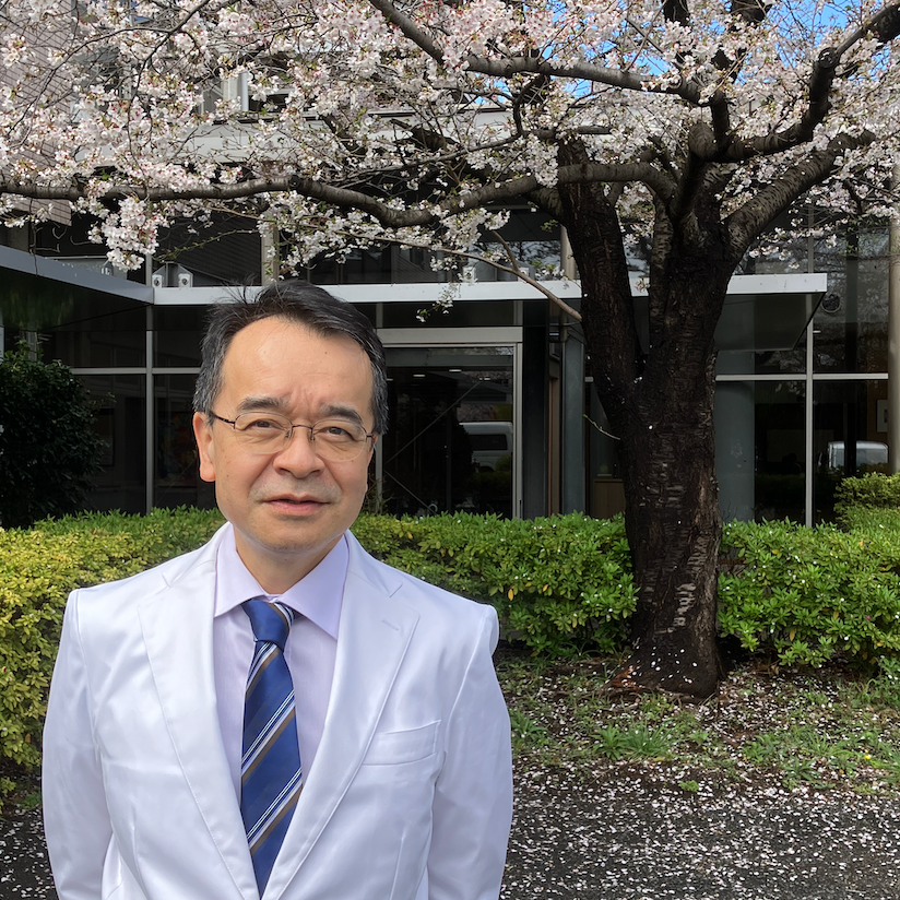 所長　小﨑　慶介